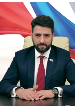 Поздравление Главы МО Смольнинское Григория Ранкова с Днем рождения Санкт-Петербурга!
